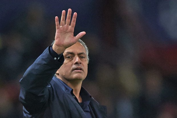 Mourinho has no sympathy for Fulham over fixture switch
