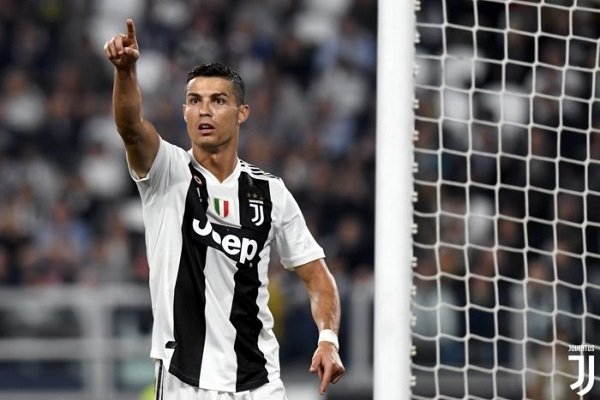 Ronaldo hits the 400th goal mark