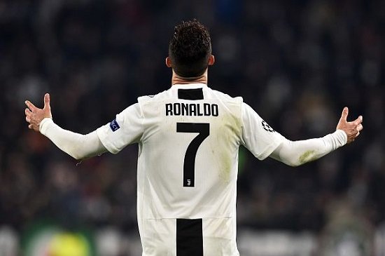 Ronaldo the victim of football mafia, claims Juventus star's mother