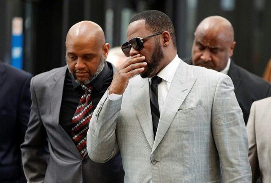 Report: R. Kelly Arrested on Child Pornography Charges