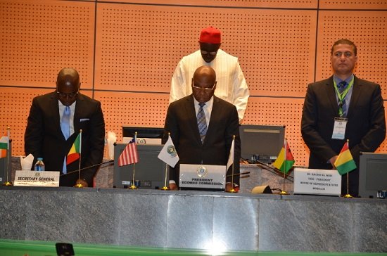 ECOWAS suspends Guinea, announces mediation mission