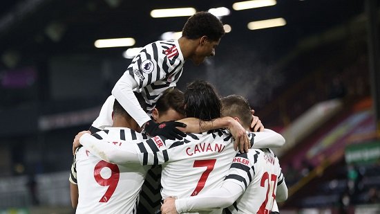 Man Utd get better of Liverpool in FA Cup five-goal thriller