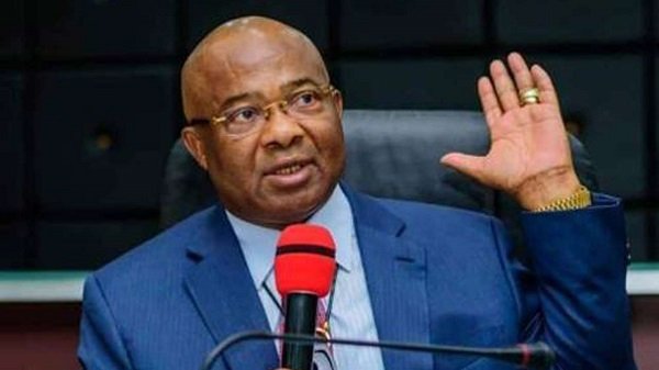 Uzodinma meets Buhari, cautions against religious politics