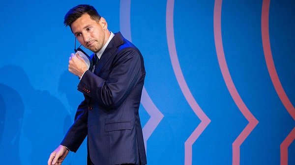 PSG hold their breath in Messi waiting game