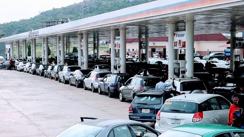 Stock Market Struggles Amid Rising Petrol Prices and Economic Uncertainty