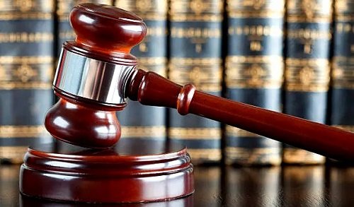 Wife begs court to stop husband from ‘poisoning’ children’s minds against her