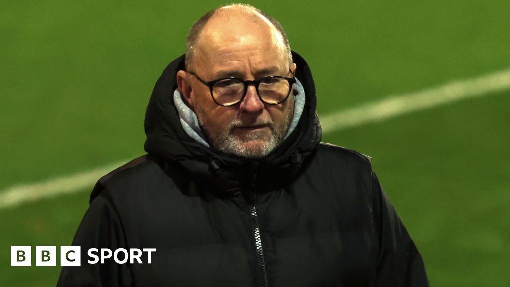 Gary Johnson: Ex-Cheltenham Town manager returns as director of football - BBC