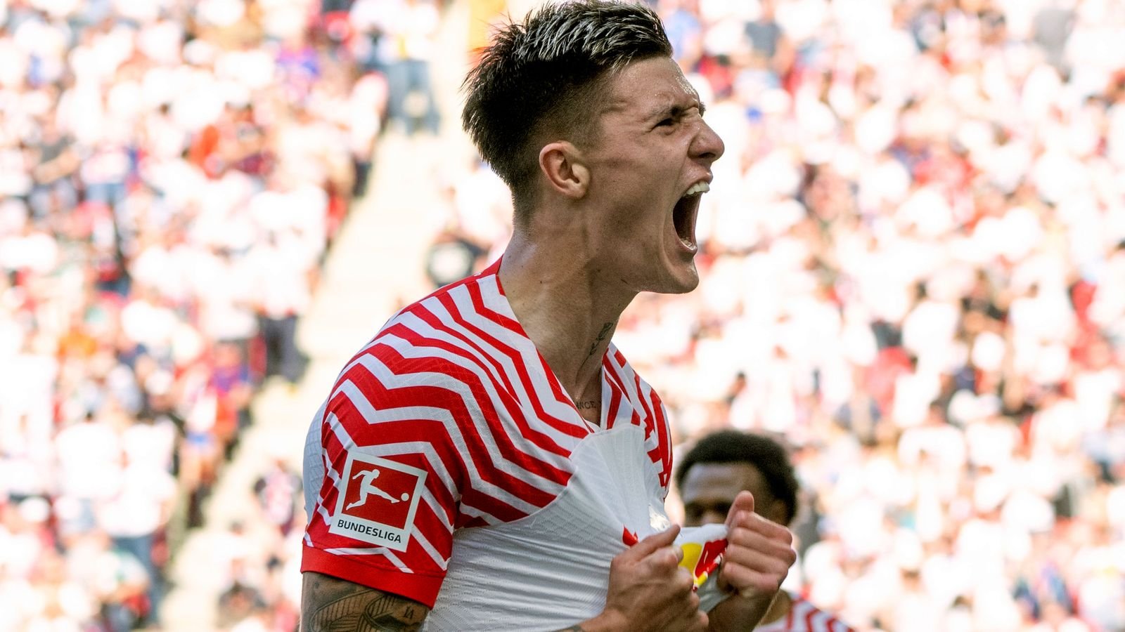 Arsenal transfer rumours: Gunners go head-to-head with Man Utd for Rennes midfielder Desire Doue - Sky Sports