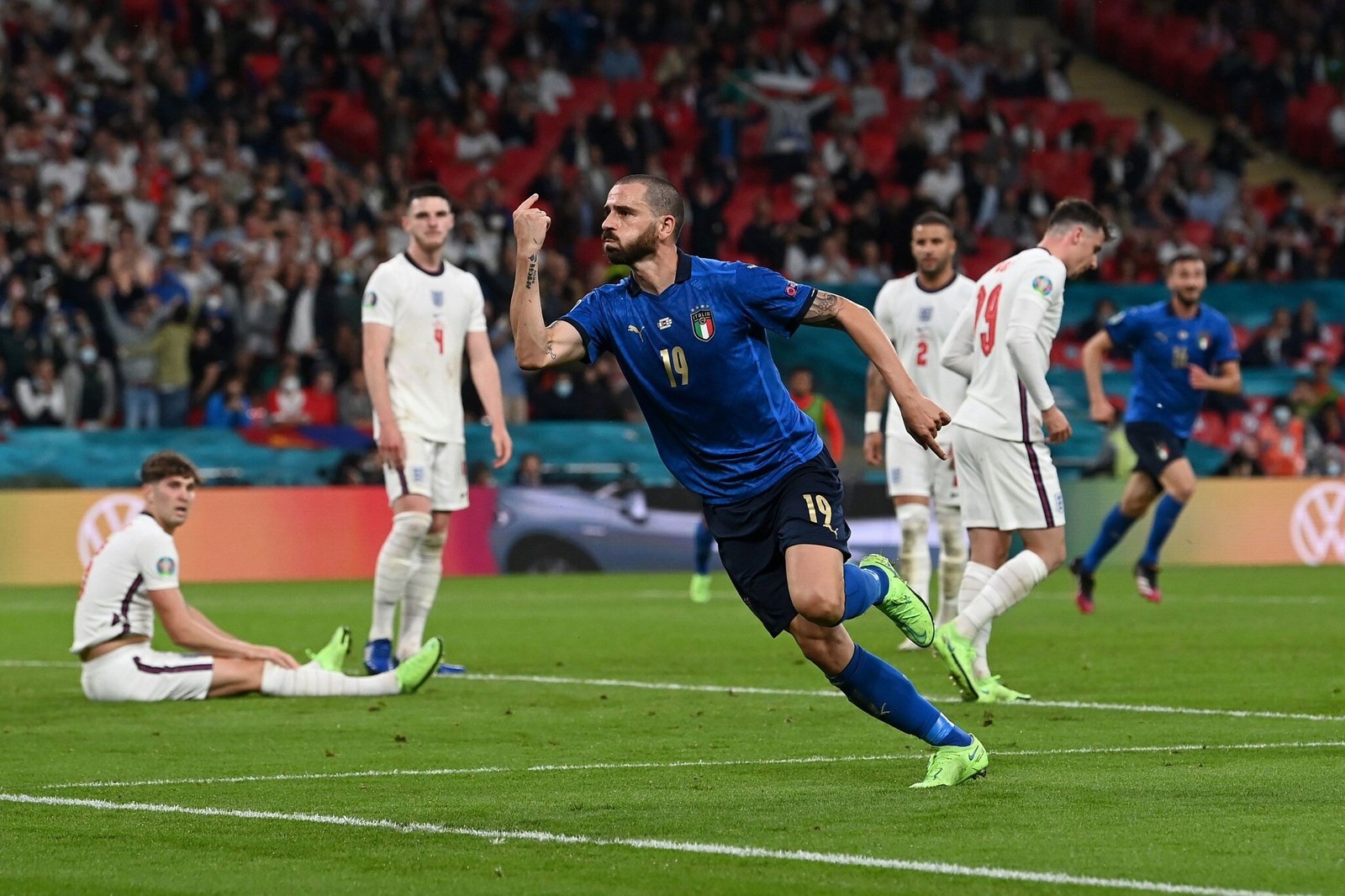 OPINION: Football is an irresistible addiction I will never kick - Jewish News